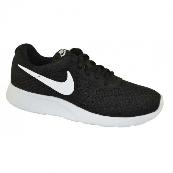 nike tanjun 9c